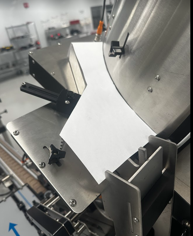 Kinex capper proximity sensor mount